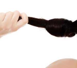 Exploring Natural Ways to Achieve Healthy & Strong Hair