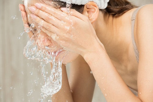 सबसे अच्छा चेहरा साफ करने वाला फेस वॉश कौन सा है?