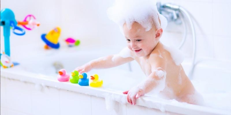 9 elementary safety facts about baby hair wash needs