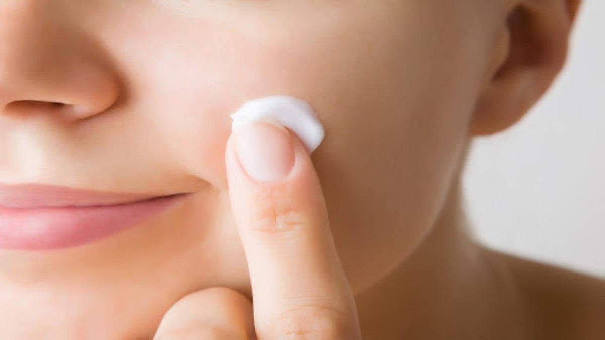 Difference between Acne and Pimples