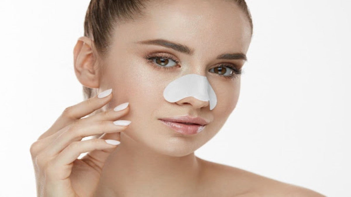 Blackheads & Whiteheads Removal: Best Tips & Skincare Products