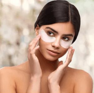 डार्क सर्कल के लिए बेस्ट क्रीम: मामाअर्थ बाय बाय डार्क सर्कल्स आई क्रीम