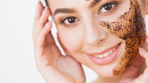 What is Scrub? - Benefits & How to Use it?