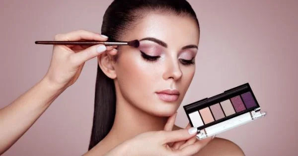 How to do Makeup in 6 Steps?