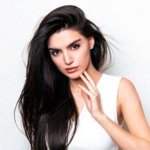 Strengthens Hair